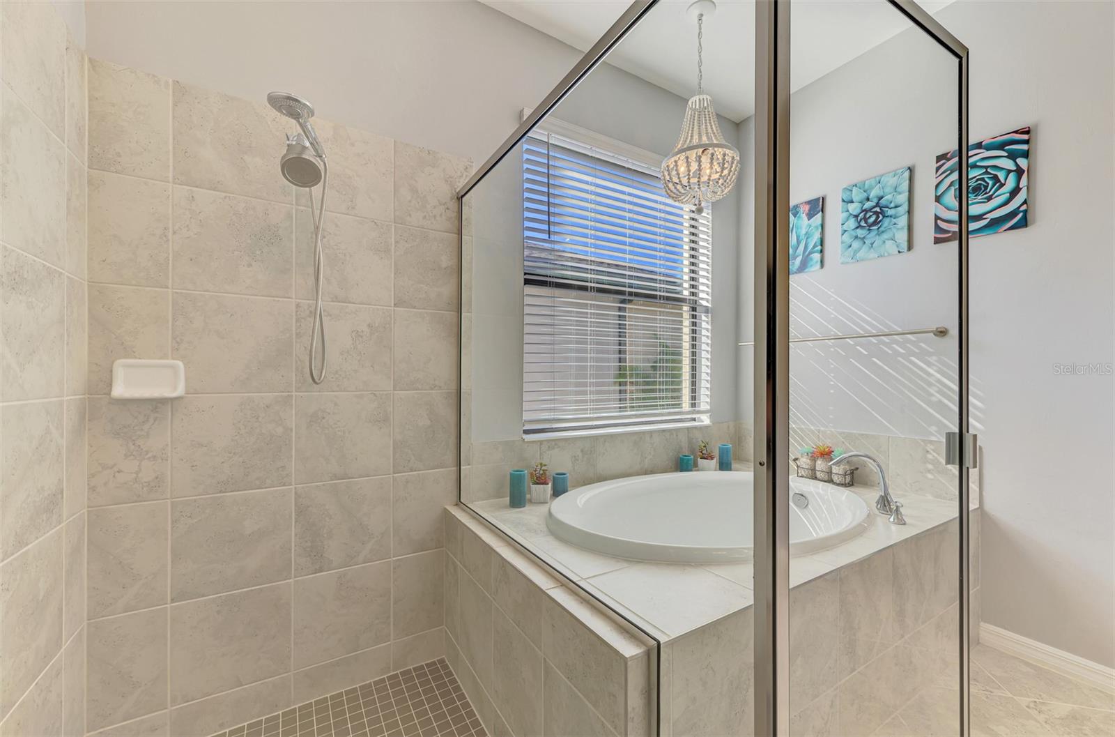 BISCAYNE LNDG II - Residential