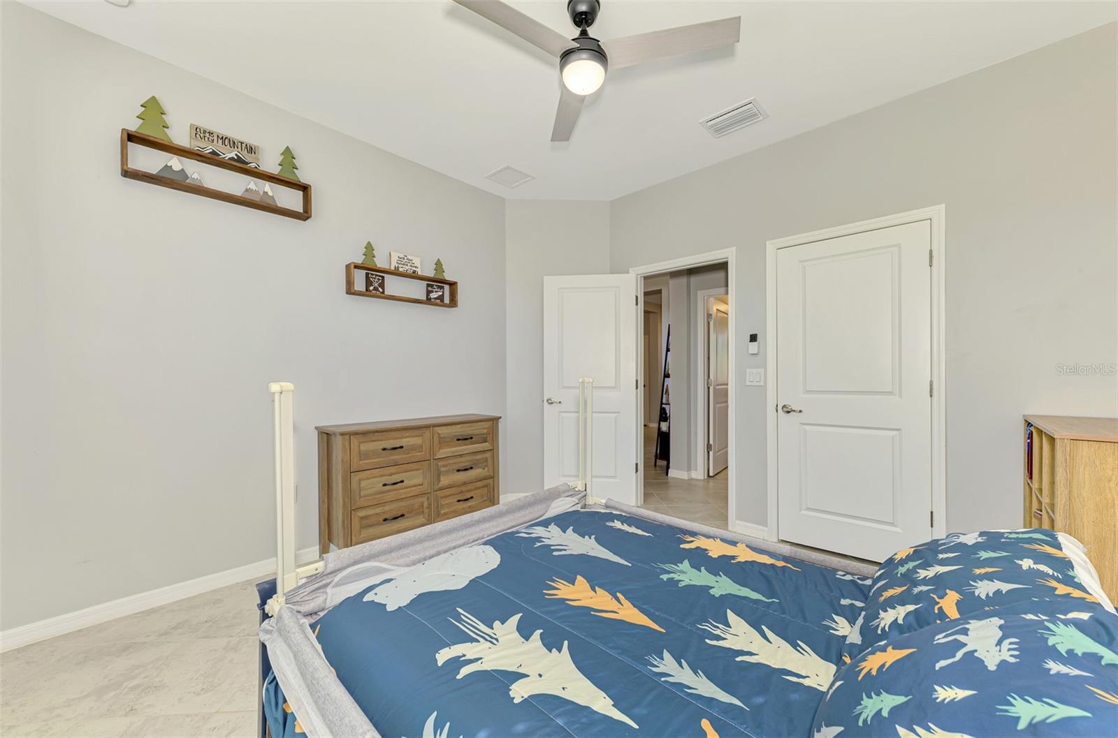 BISCAYNE LNDG II - Residential