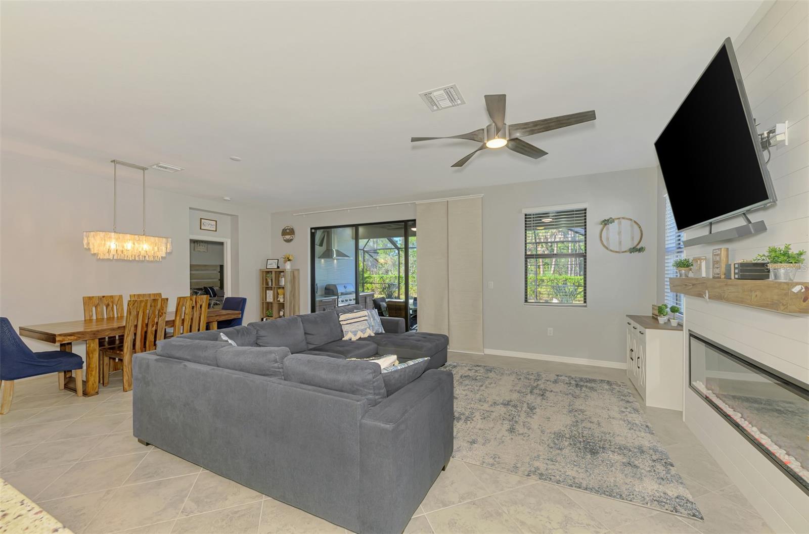 BISCAYNE LNDG II - Residential