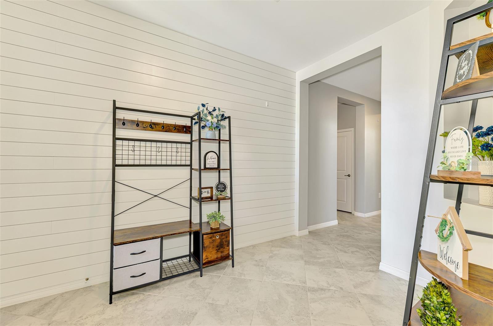 BISCAYNE LNDG II - Residential