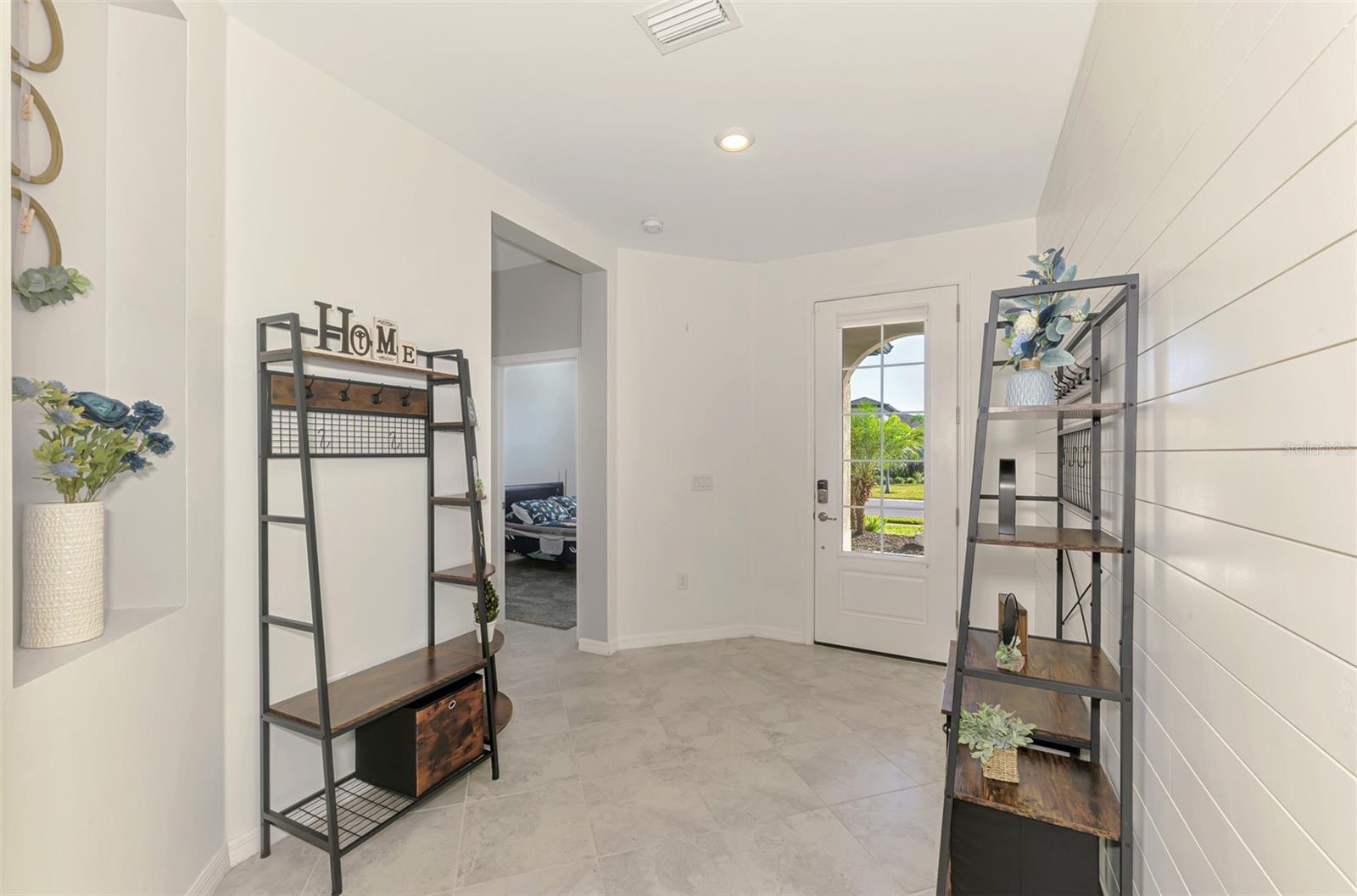 BISCAYNE LNDG II - Residential