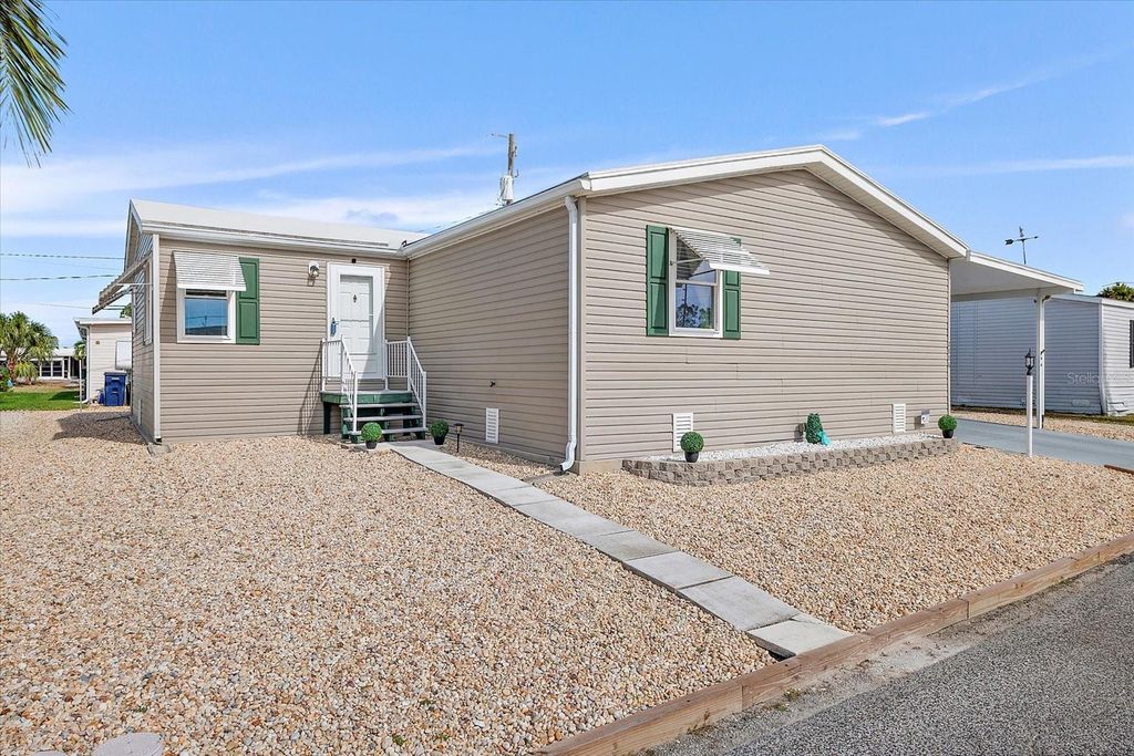 Photo of 2806 12th Street W, Palmetto, FL 34221 (MLS # A4671488)