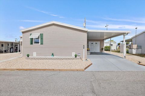 Photo of 2806 12th Street W, Palmetto, FL 34221 (MLS # A4671488)