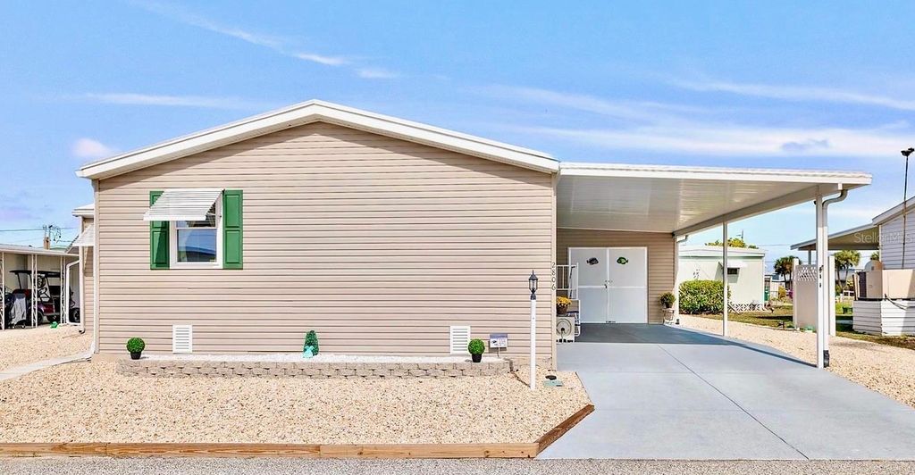 Photo of 2806 12th Street W, Palmetto, FL 34221 (MLS # A4671488)