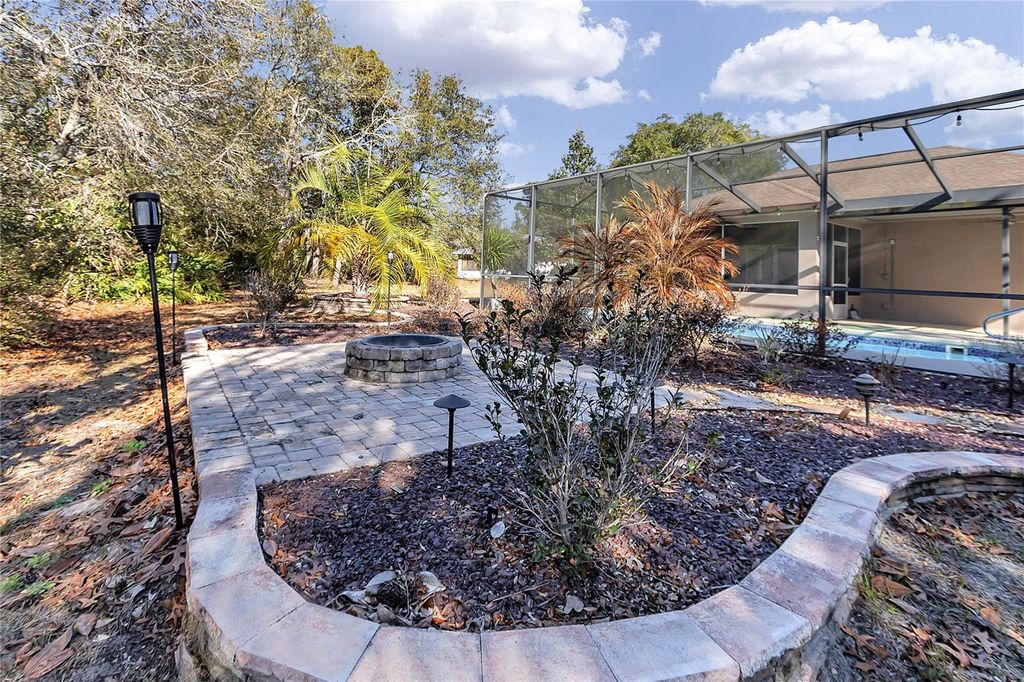 Photo of 5940 N Bonview Point, Dunnellon, FL 34434 (MLS # O6376947)