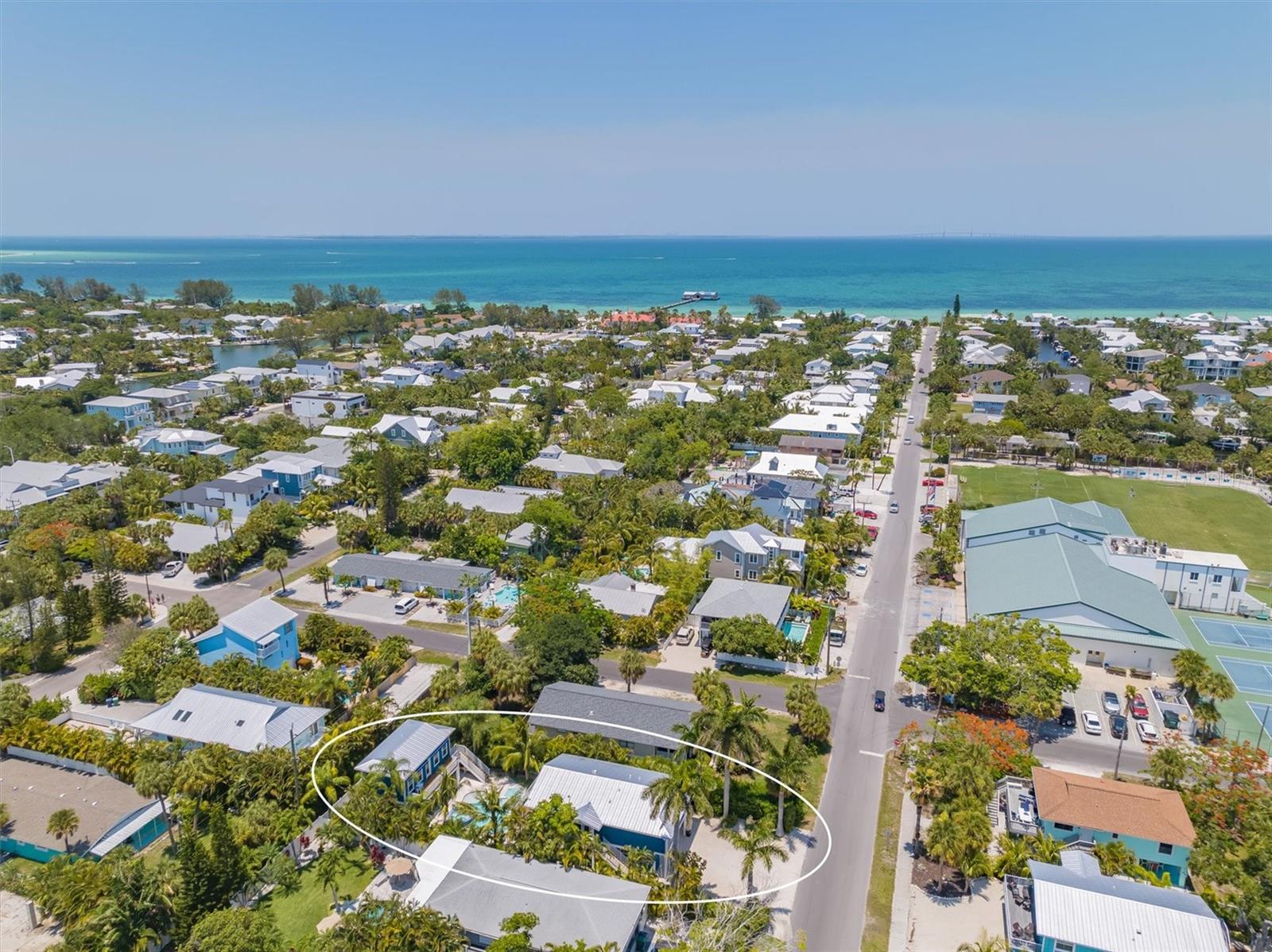 ANNA MARIA BEACH - Residential