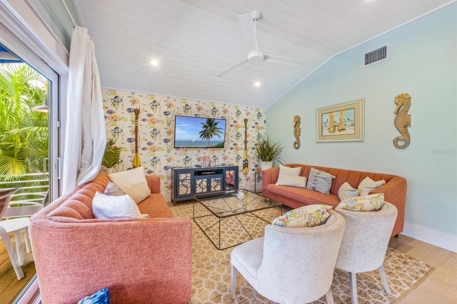 ANNA MARIA BEACH - Residential