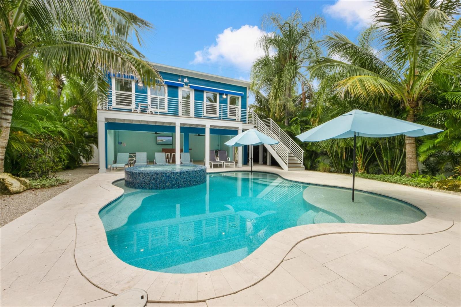 ANNA MARIA BEACH - Residential