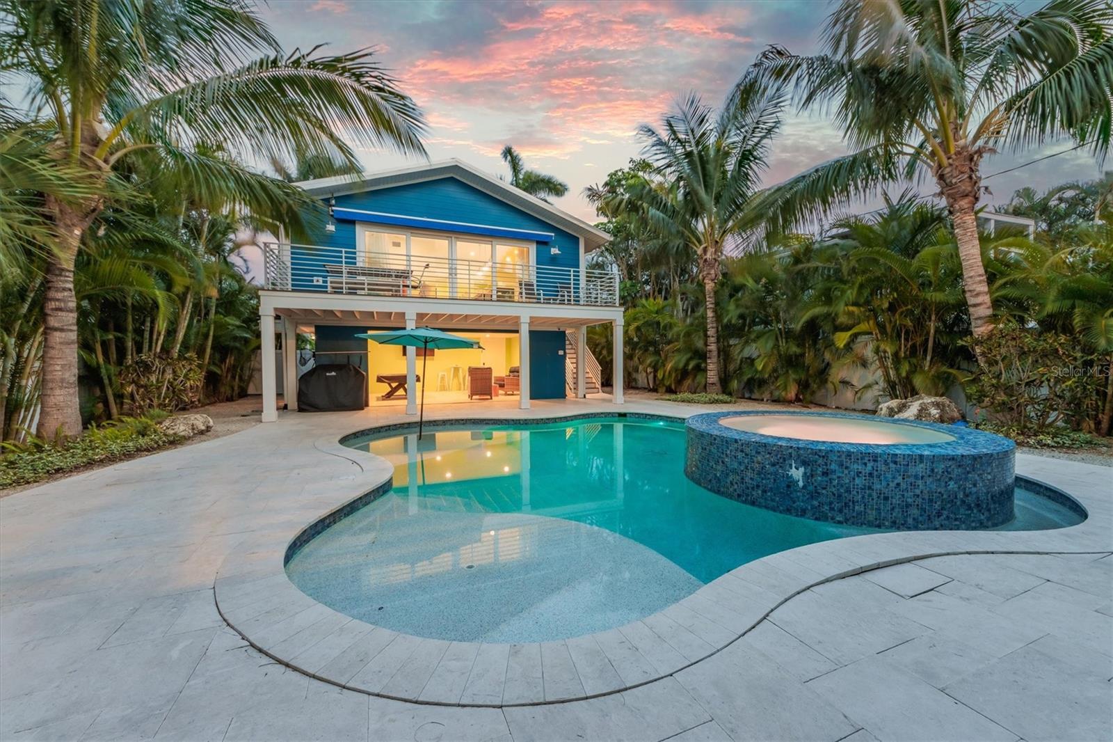 ANNA MARIA BEACH - Residential