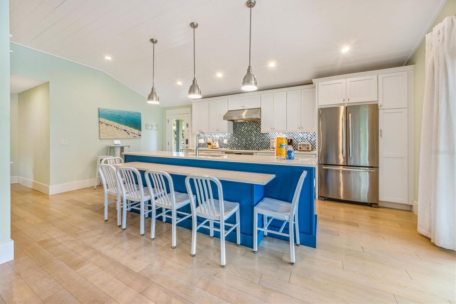 ANNA MARIA BEACH - Residential