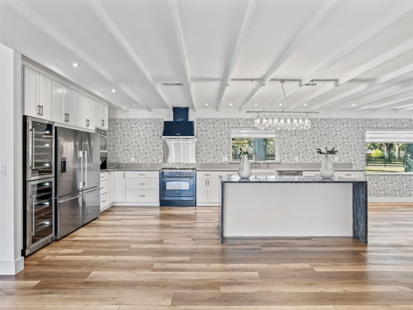 COUNTRYSIDE FARMS - Residential