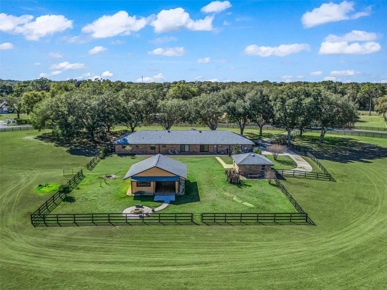 COUNTRYSIDE FARMS - Residential