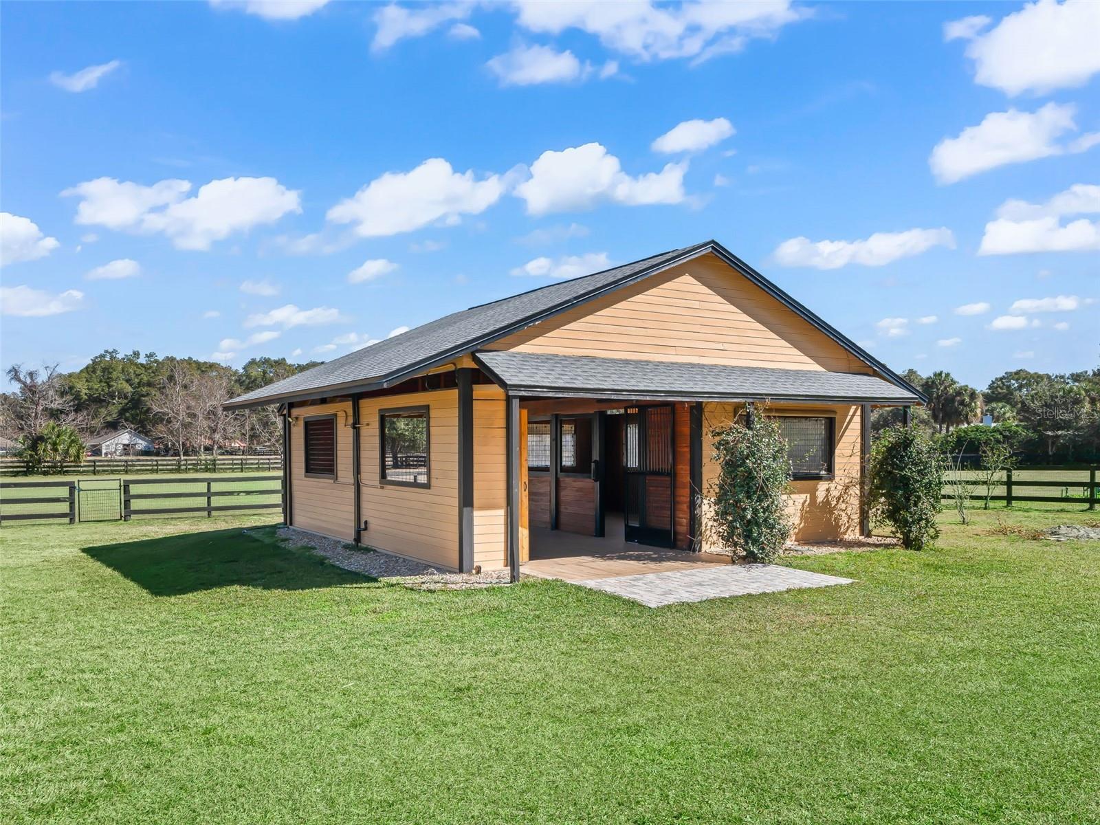 COUNTRYSIDE FARMS - Residential