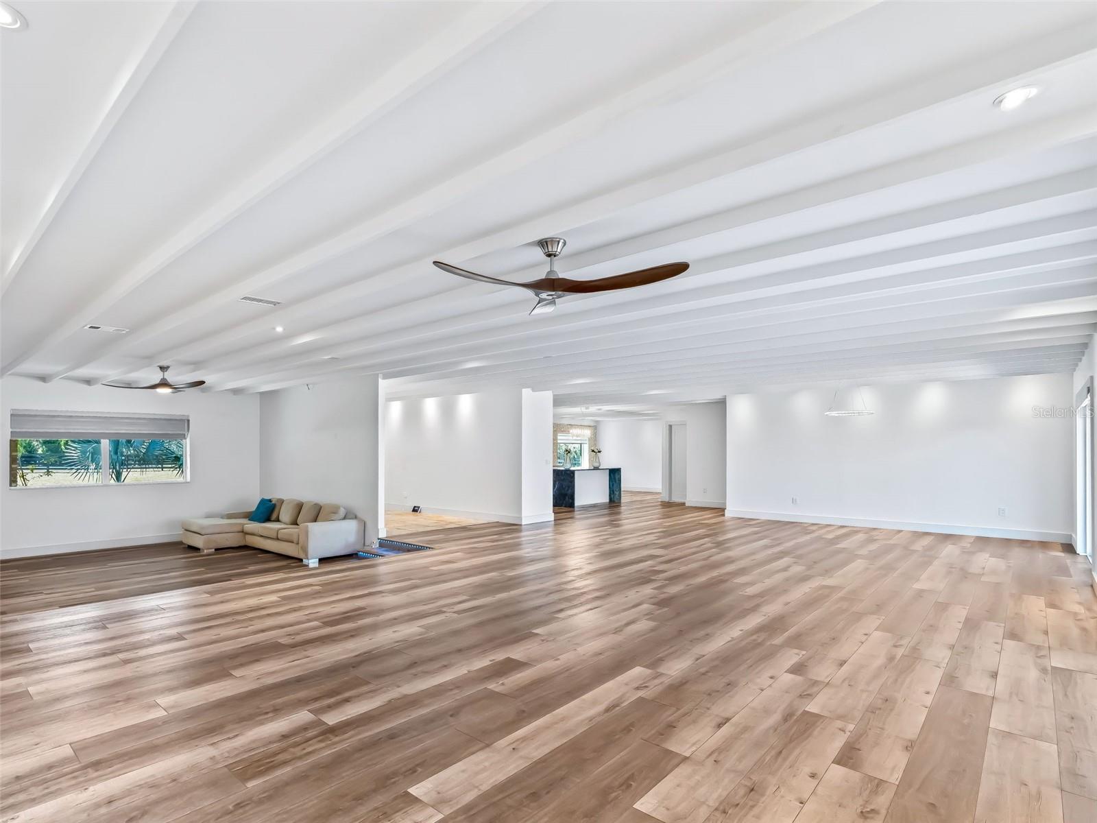 COUNTRYSIDE FARMS - Residential