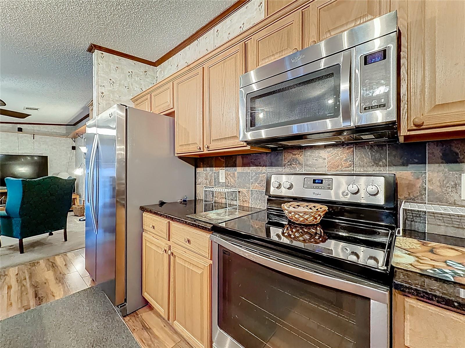 TAVARES LAKE FRANCES ESTATES - Residential