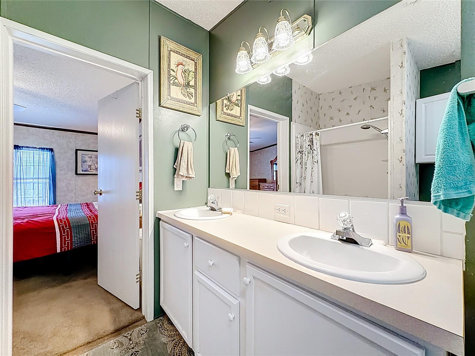 TAVARES LAKE FRANCES ESTATES - Residential