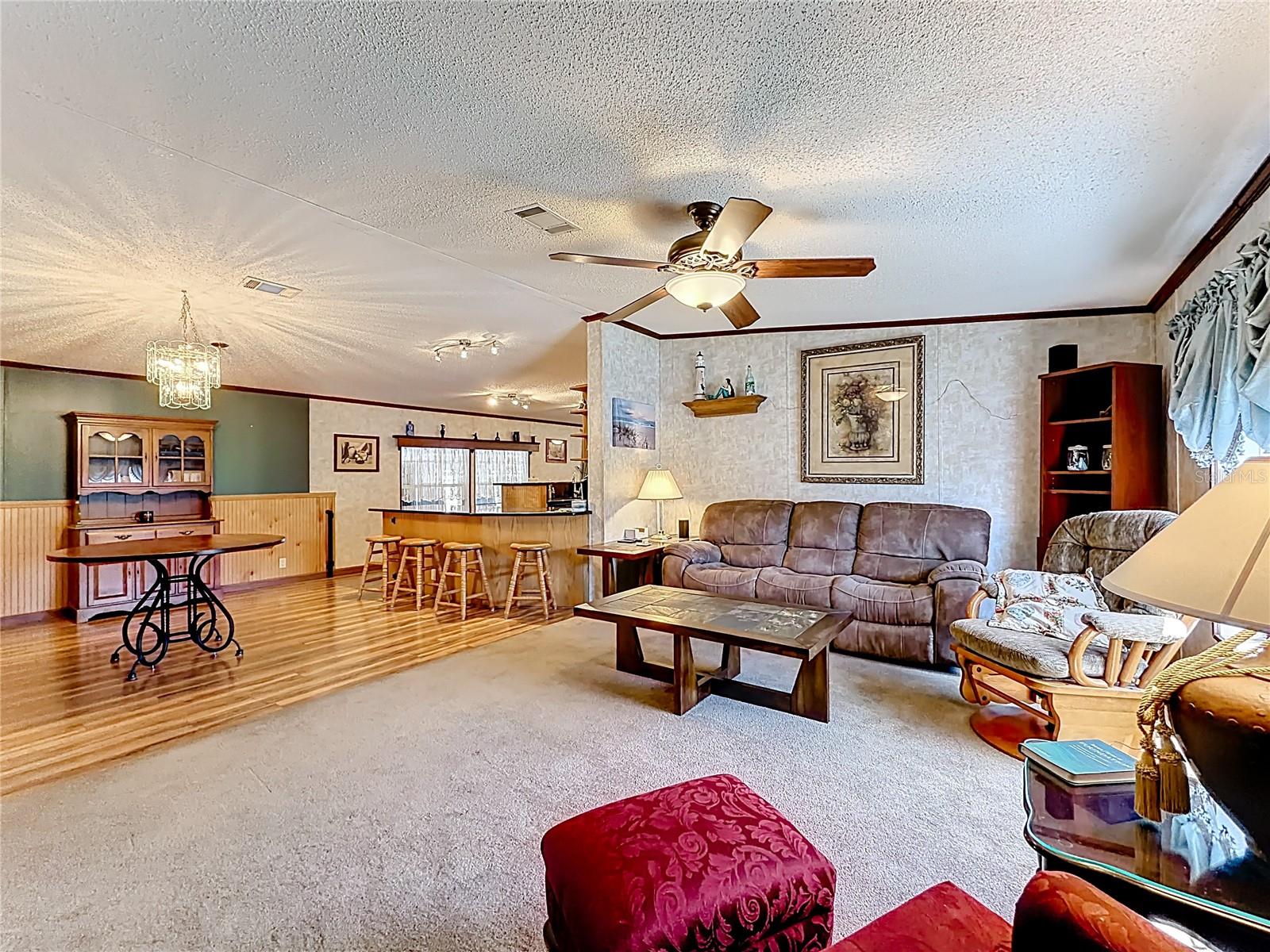 TAVARES LAKE FRANCES ESTATES - Residential