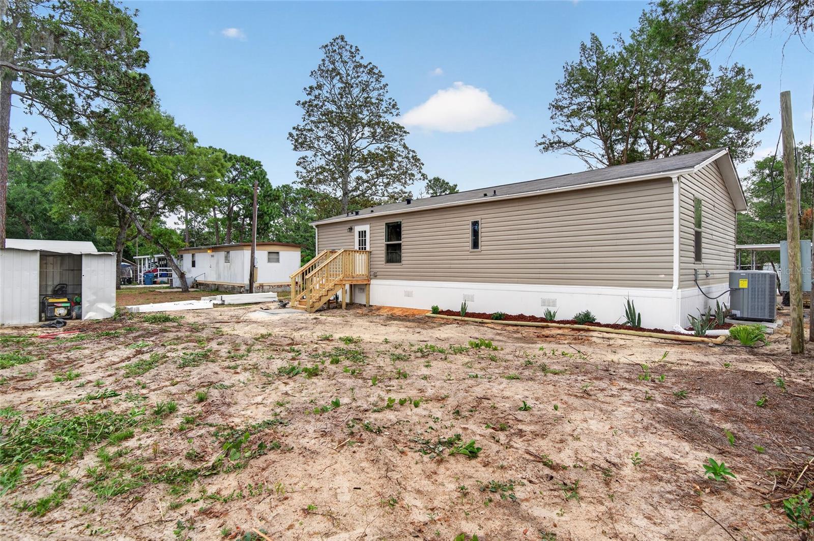 WEEKI WACHEE ACRES ADD - Residential