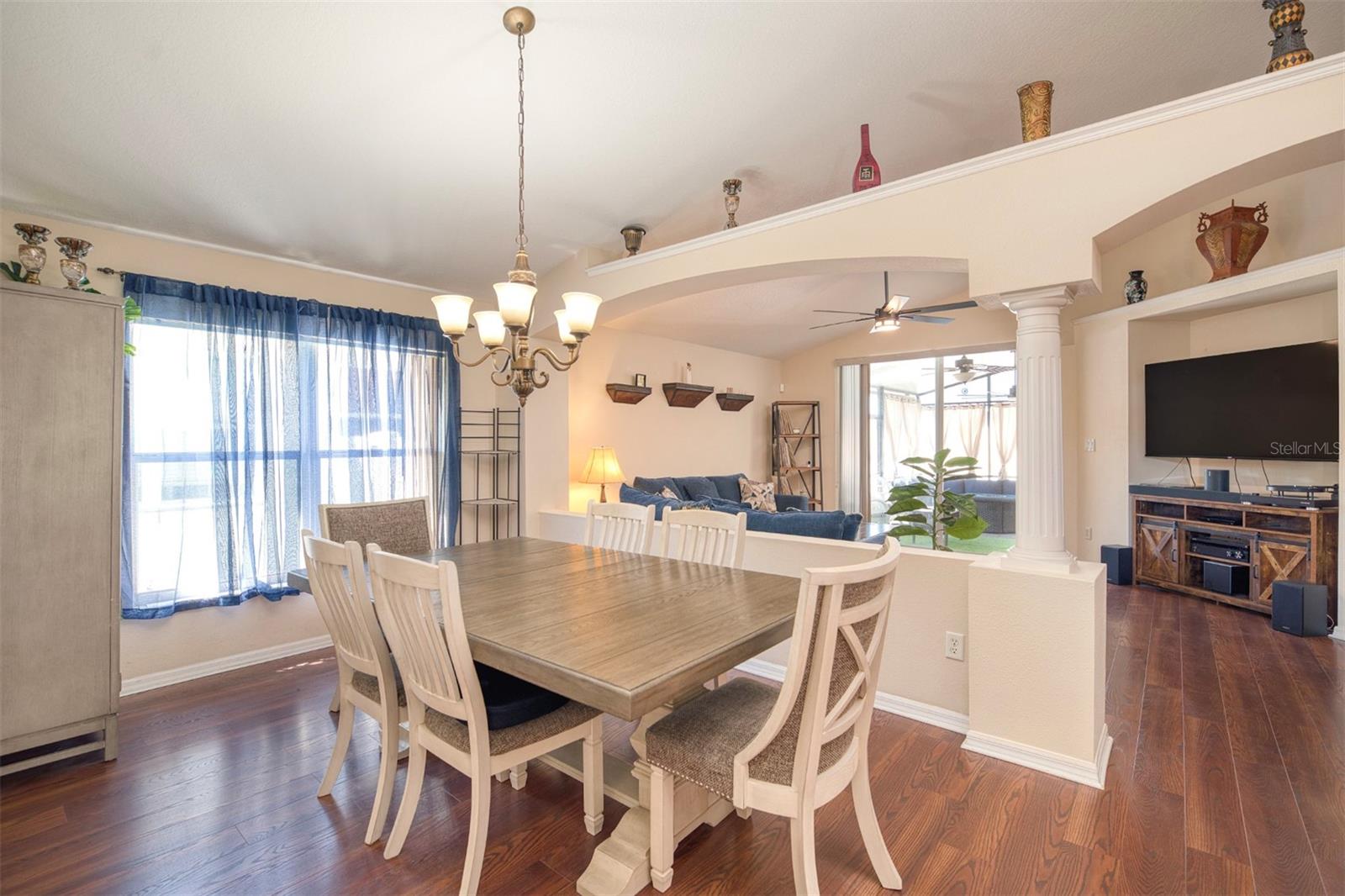 1134 STONEHAM DRIVE