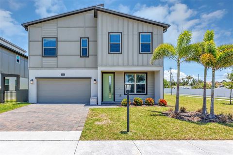 A home in MELBOURNE BEACH