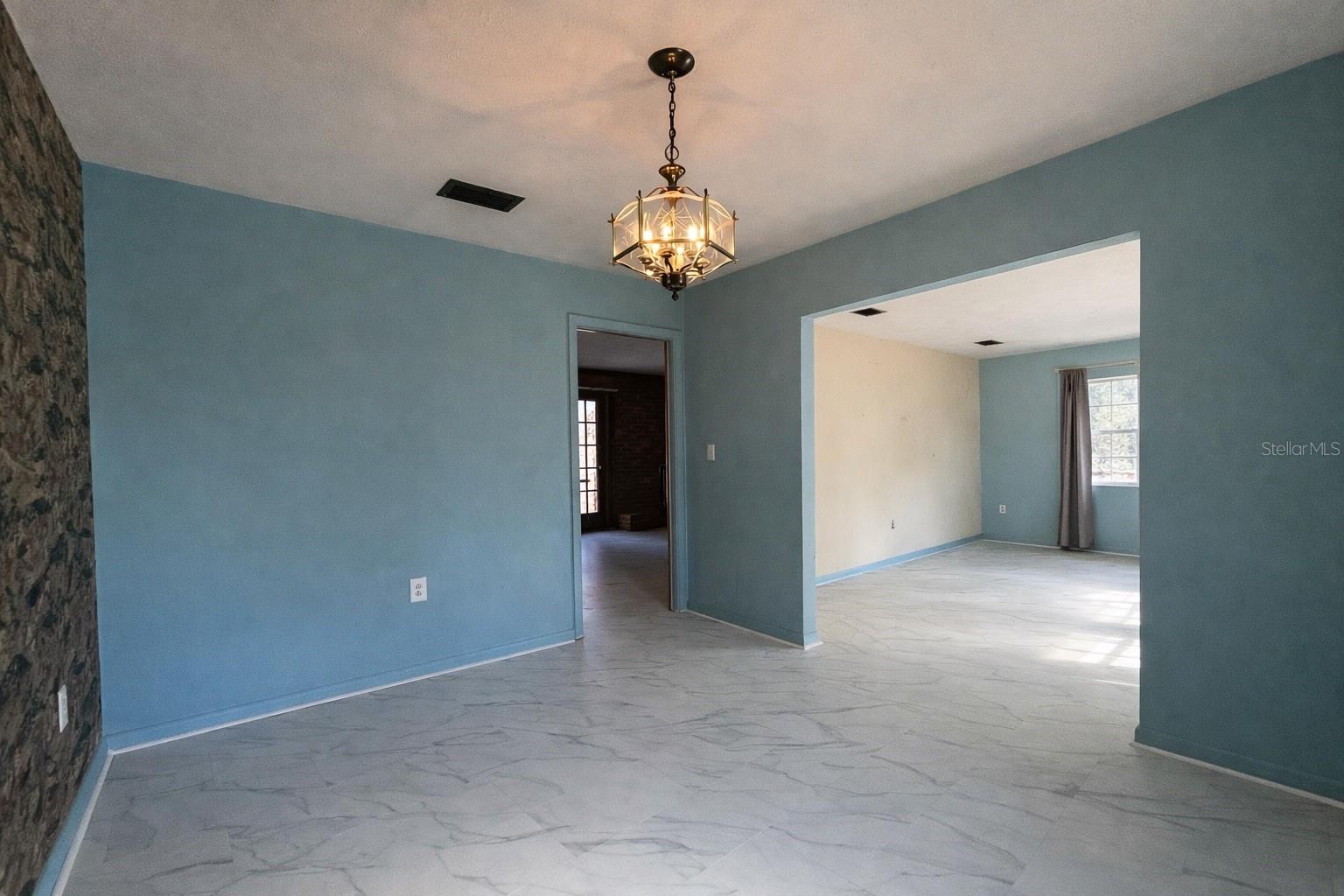 NO SUBDIVISION - Residential