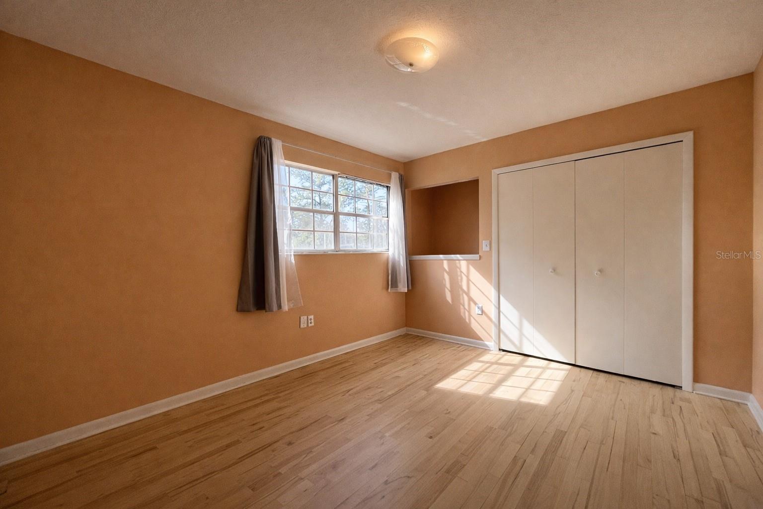 NO SUBDIVISION - Residential