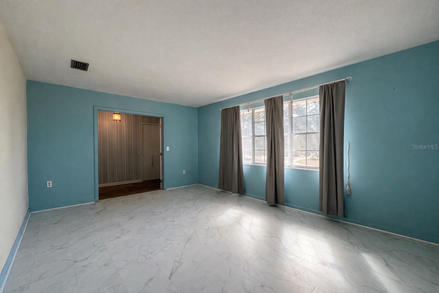 NO SUBDIVISION - Residential