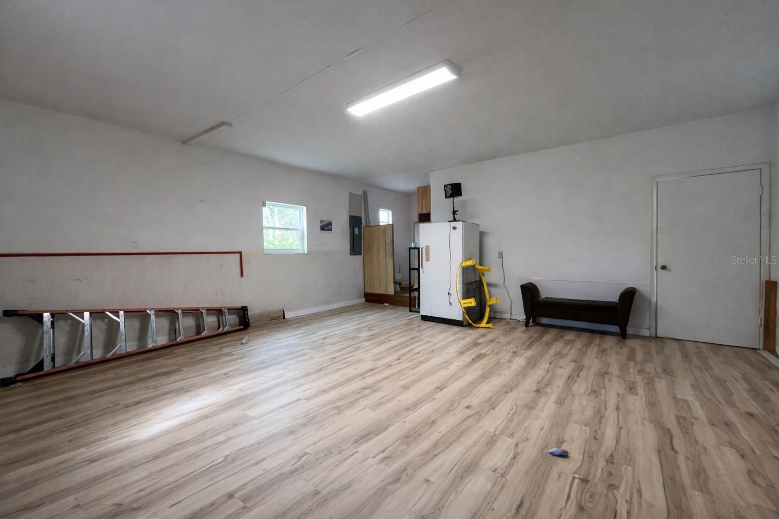 NO SUBDIVISION - Residential