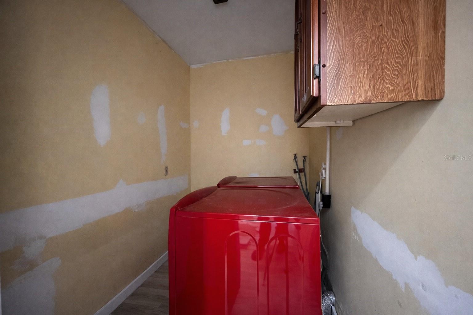 NO SUBDIVISION - Residential