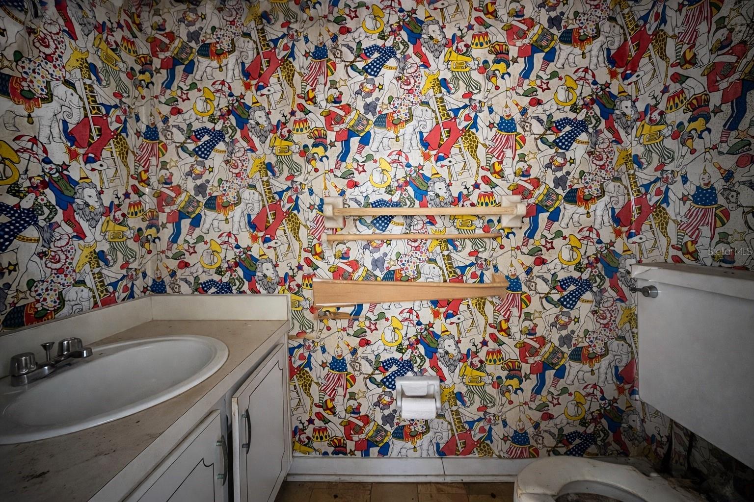 NO SUBDIVISION - Residential