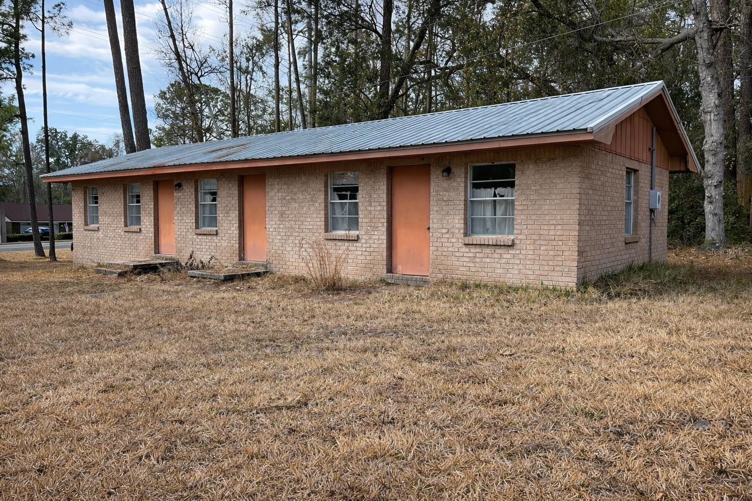 NO SUBDIVISION - Residential