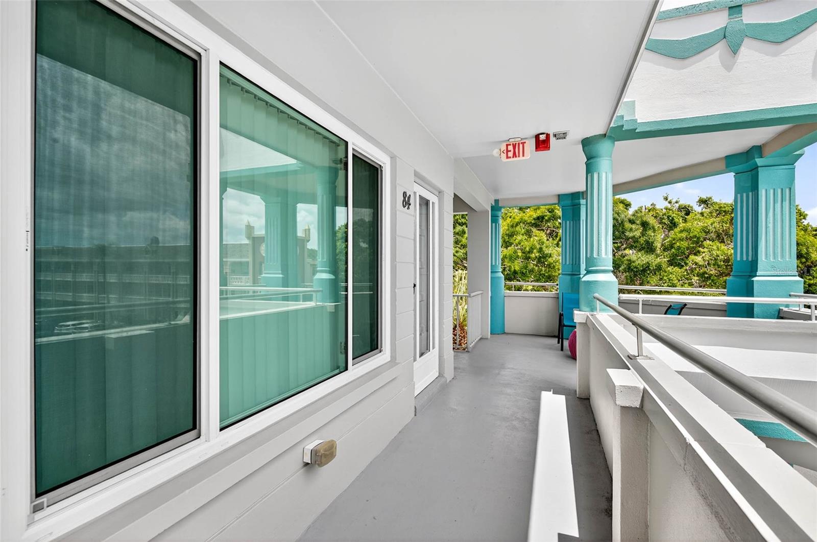 2370 JAMAICAN STREET 84