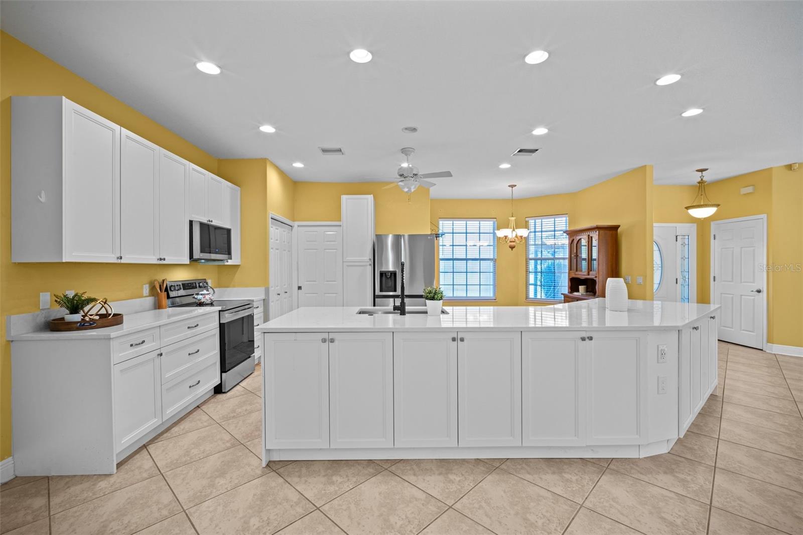 5900 COCHRAN LANE