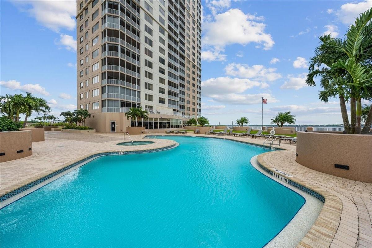 HIGH POINT PLACE - Residential