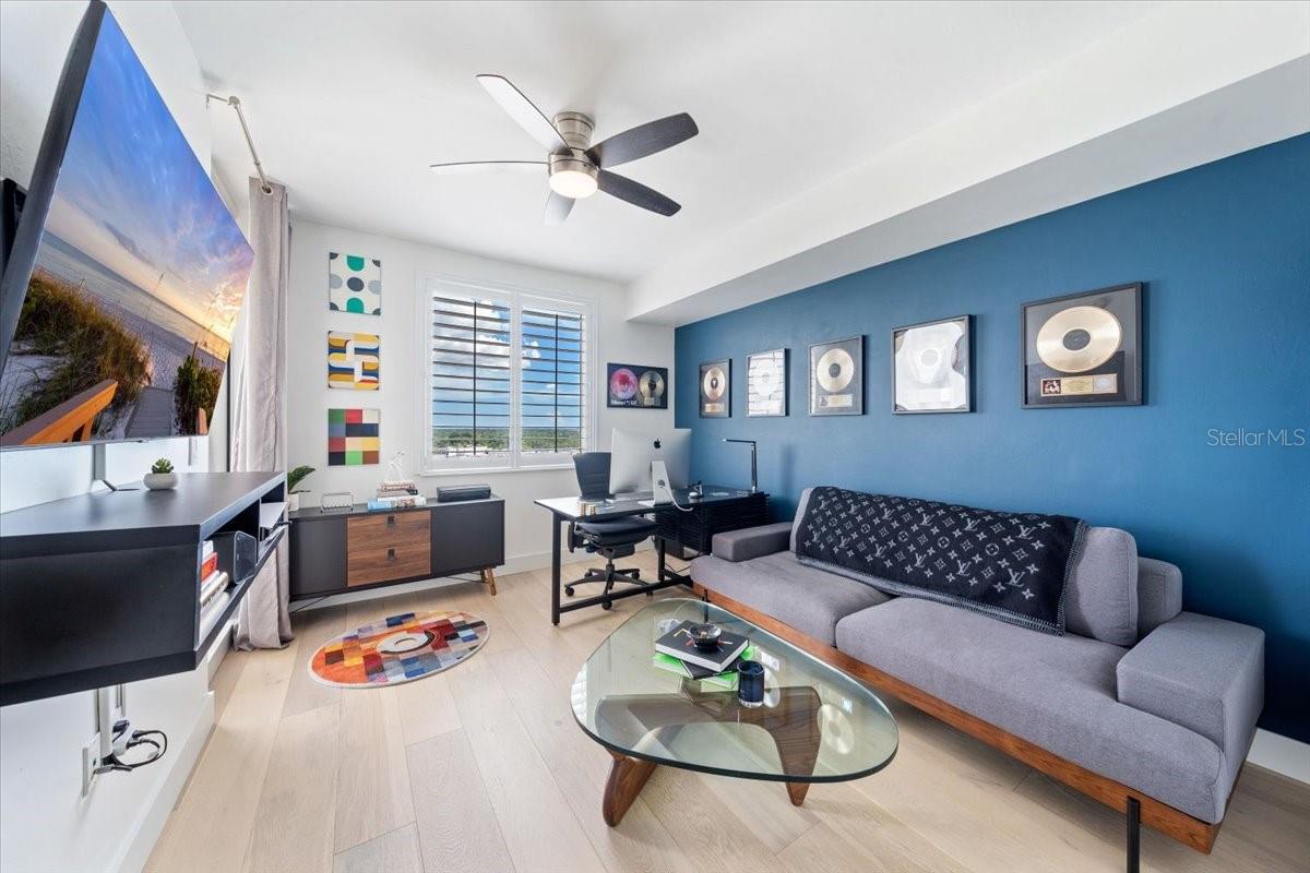 HIGH POINT PLACE - Residential