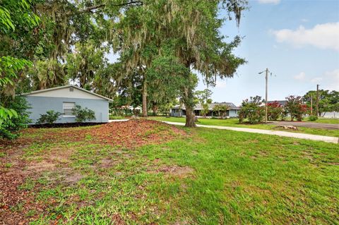 Tiny photo for 33350 E Lake Joanna Dr, Eustis, FL 32736 (MLS # G5114444)