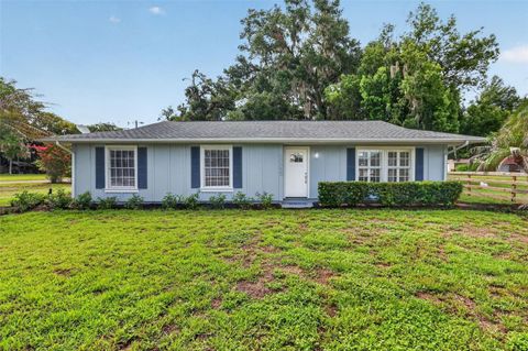 Photo of 33350 E Lake Joanna Dr, Eustis, FL 32736 (MLS # G5114444)