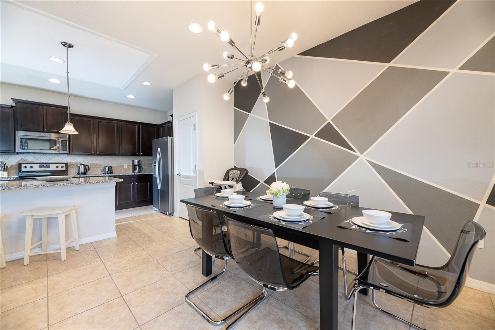 WINDSOR AT WESTSIDE PH 1 - Residential