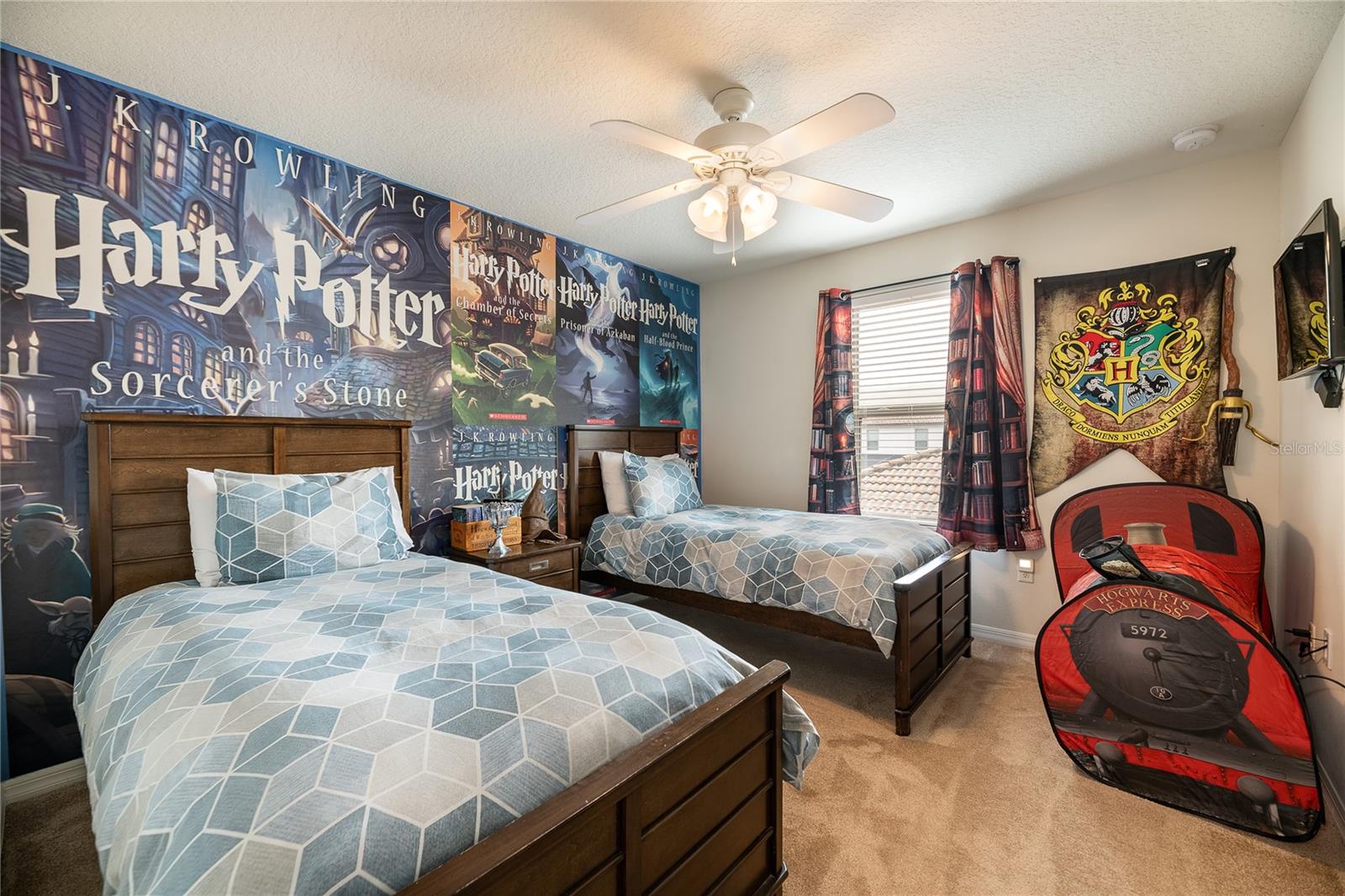 WINDSOR AT WESTSIDE PH 1 - Residential