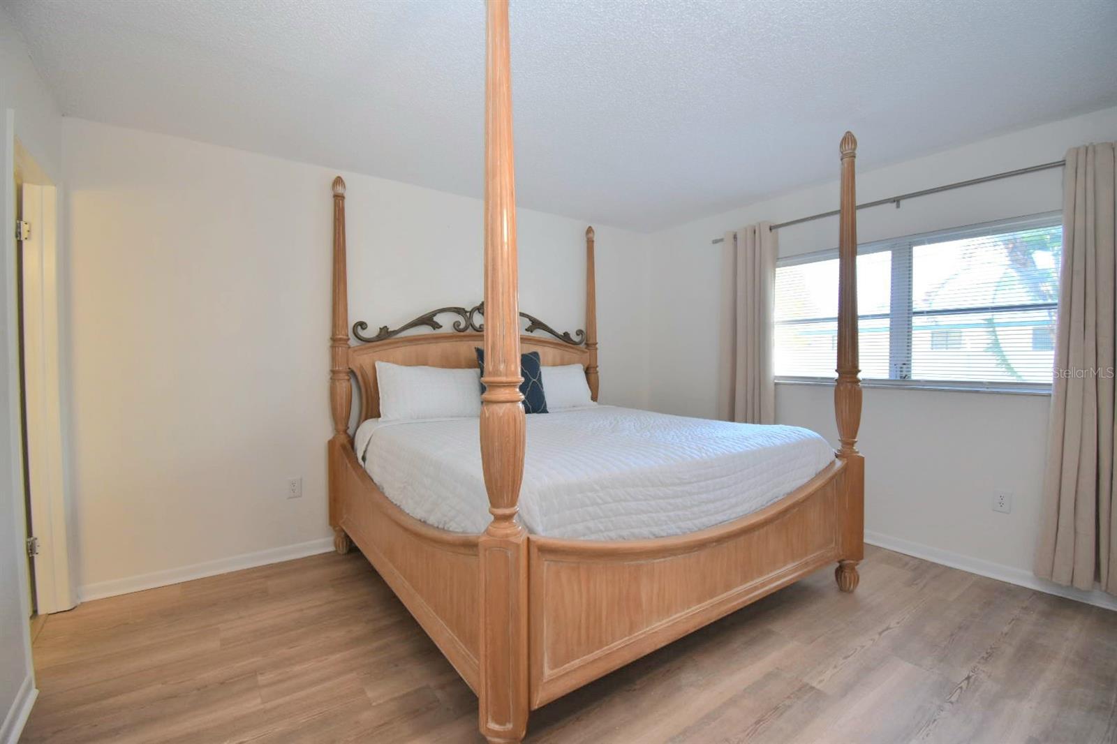 HEATHER LAKE APTS CONDO - Residential