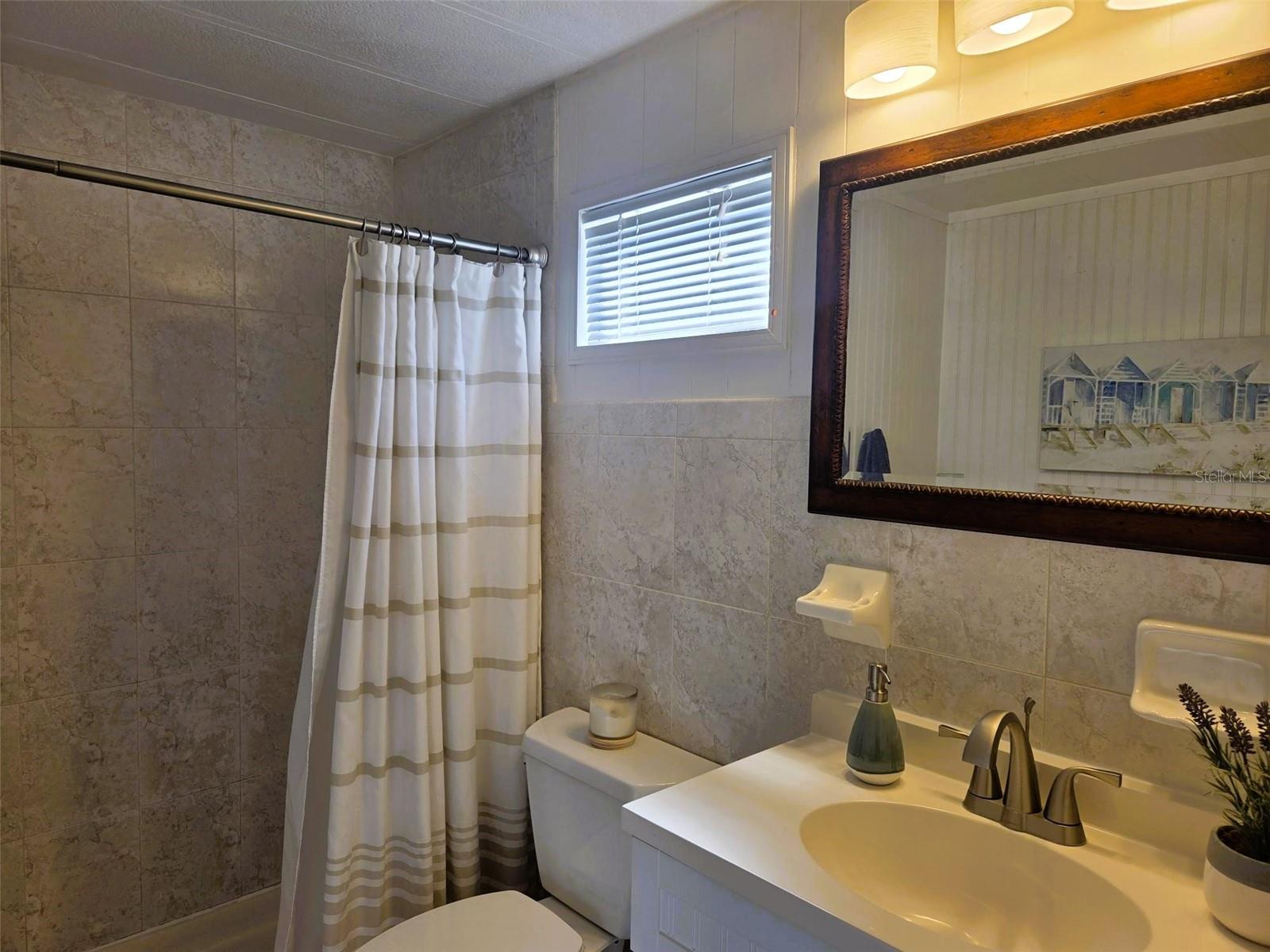 OAKWOOD MANOR - Residential