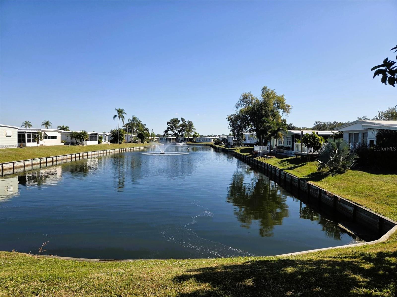 OAKWOOD MANOR - Residential