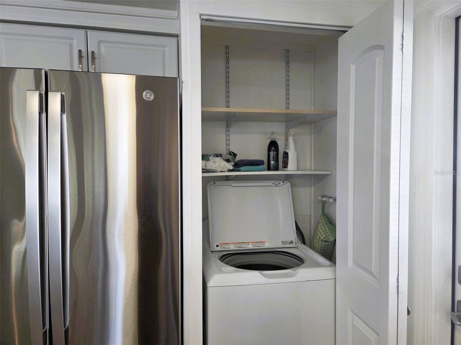 OAKWOOD MANOR - Residential