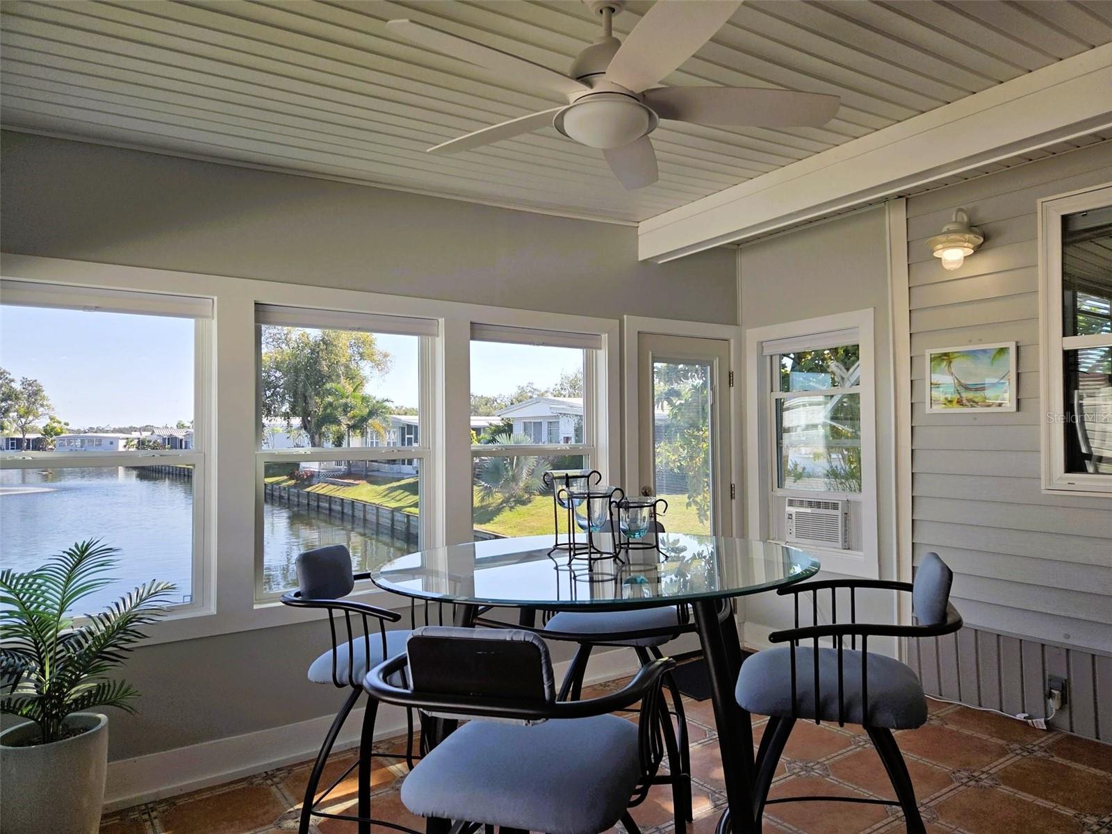 OAKWOOD MANOR - Residential