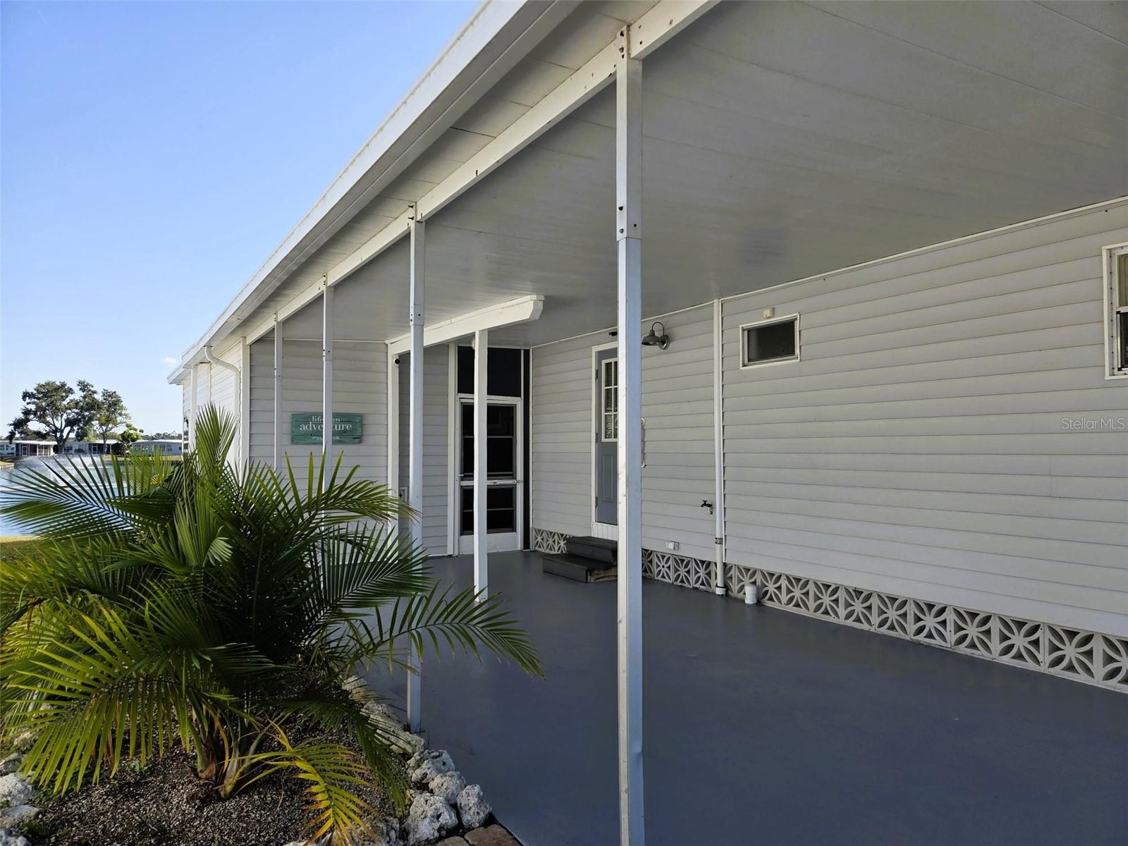 OAKWOOD MANOR - Residential