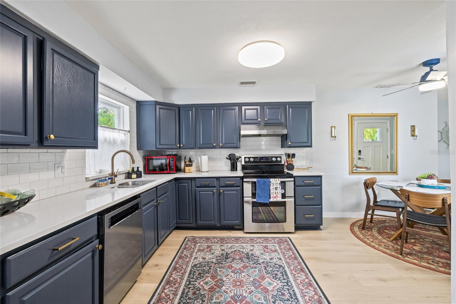 WESTSHORE ESTATES SOUTH - Residential