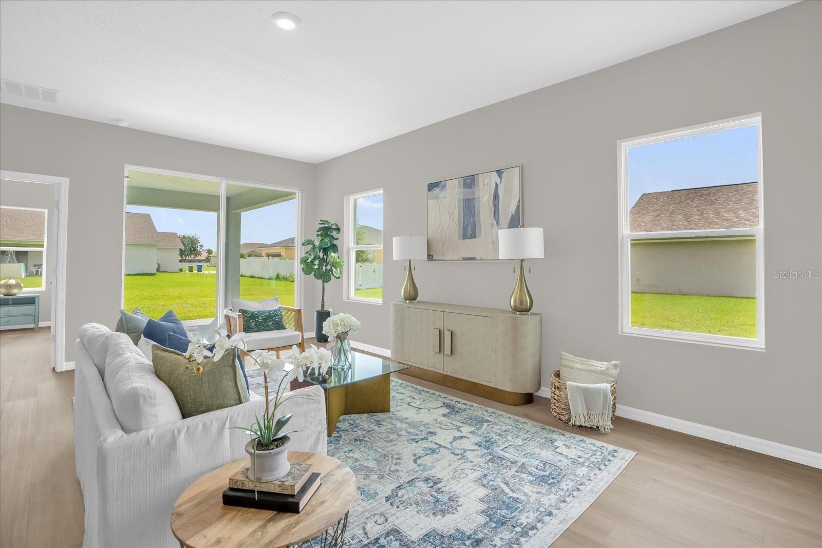 SUN N LAKE - Residential