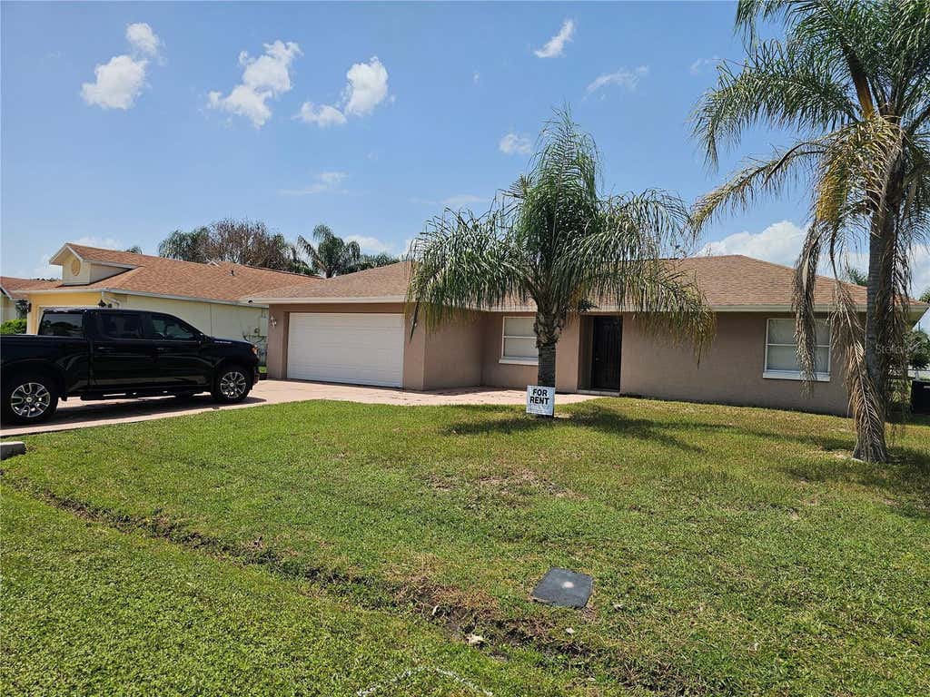 Photo of 102 Whitehall Way, Kissimmee, FL 34758 (MLS # S5153784)