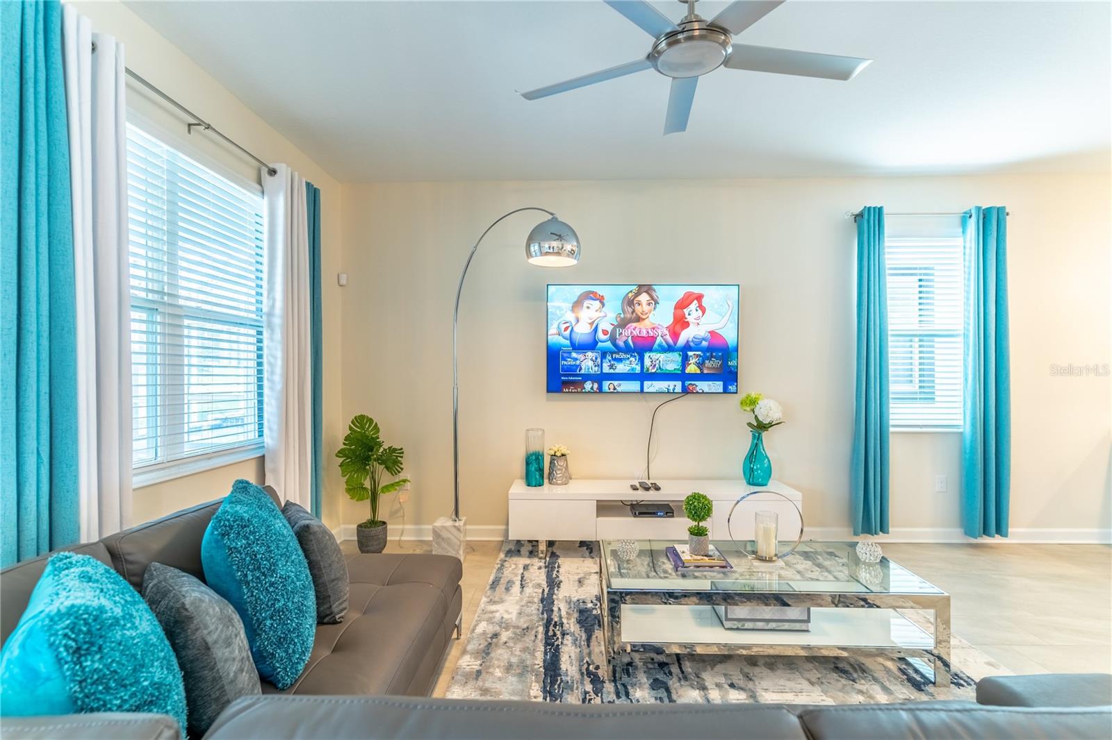 CHAMPIONSGATE 50 RESORT - Residential Lease