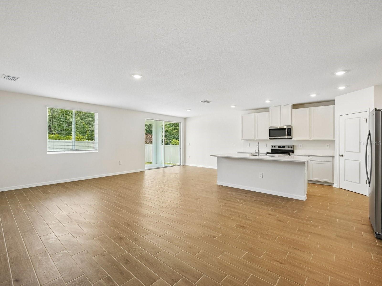 14137 HARVEST PINES LANE